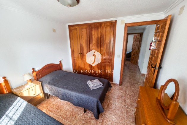 D'occasion - Villa -
Torrevieja - Costa Blanca