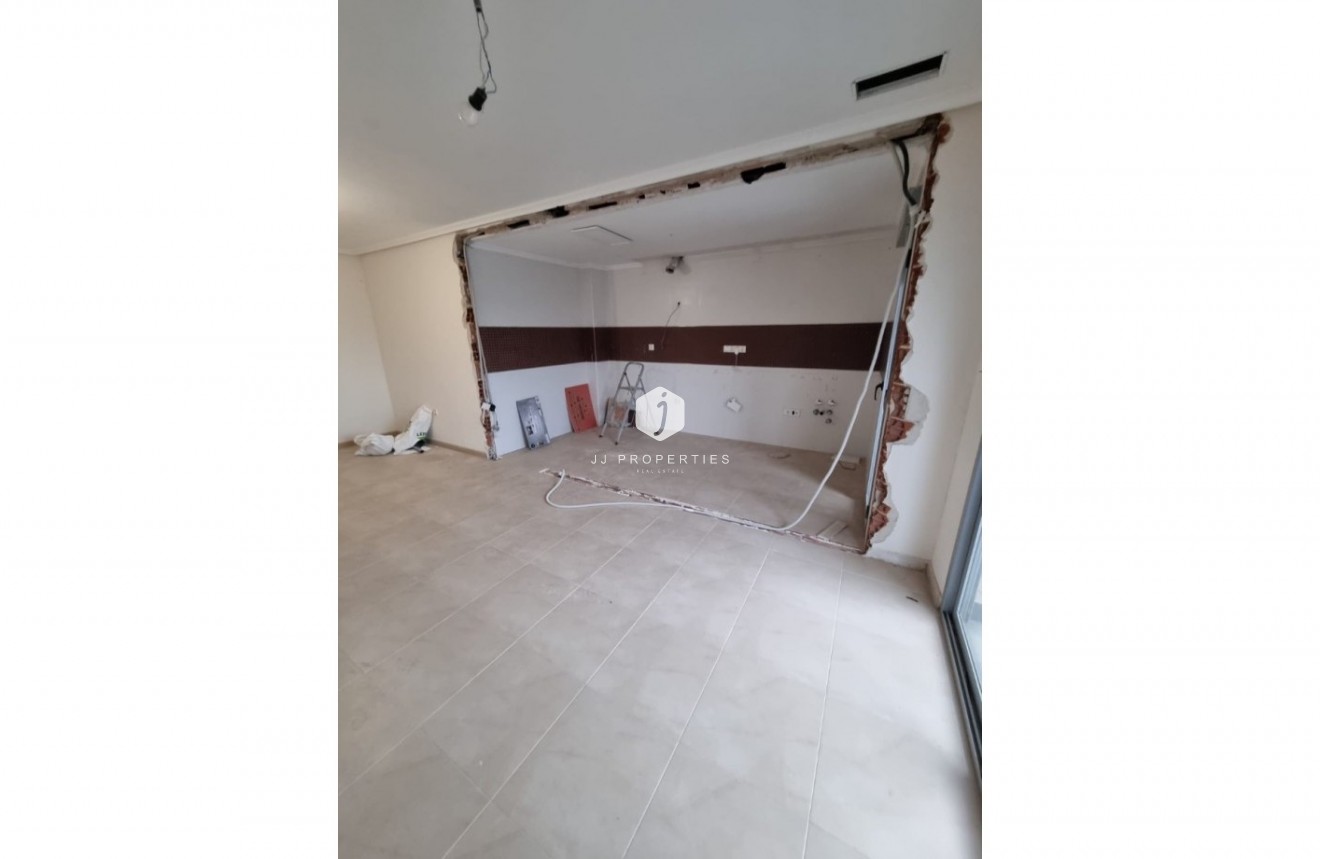 Resale - Apartment / flat -
Torrevieja - Costa Blanca