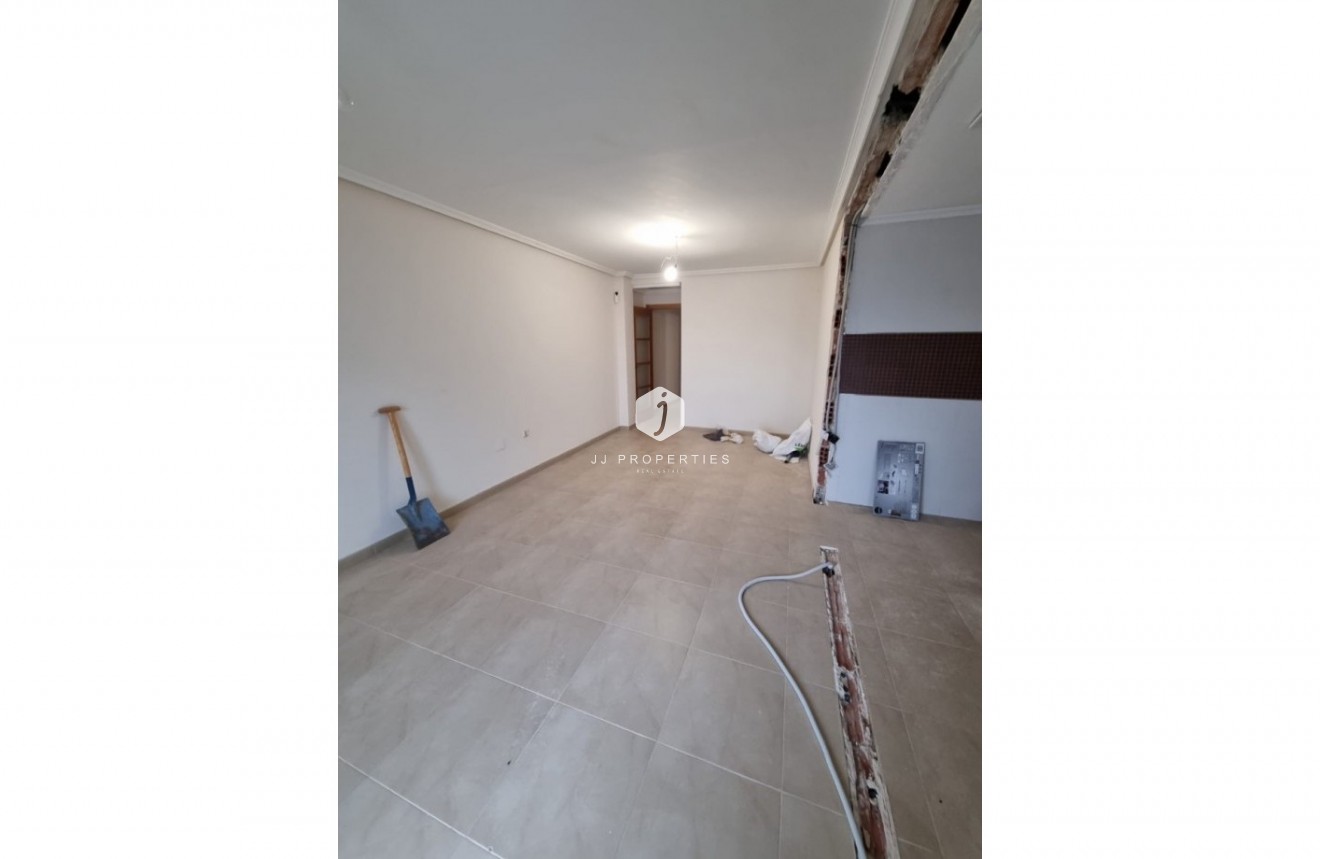 Resale - Apartment / flat -
Torrevieja - Costa Blanca