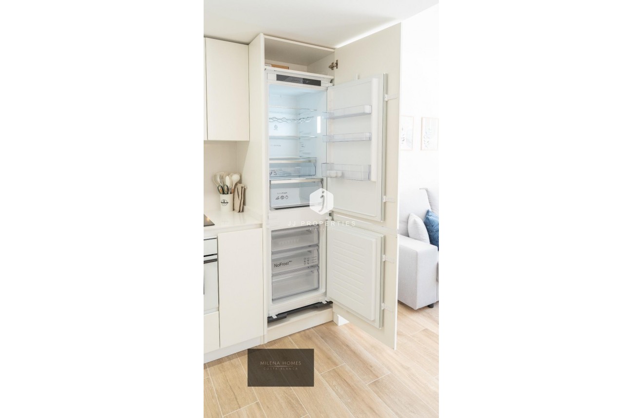 Resale - Apartment / flat -
Torrevieja - Punta prima