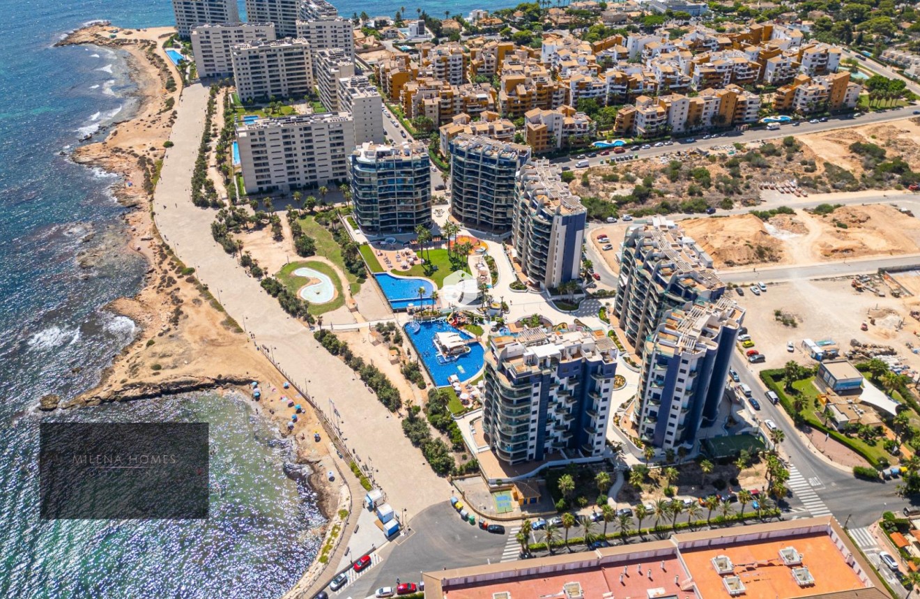 Resale - Penthouse -
Torrevieja - Punta prima