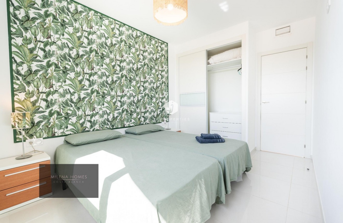 Resale - Penthouse -
Torrevieja - Punta prima