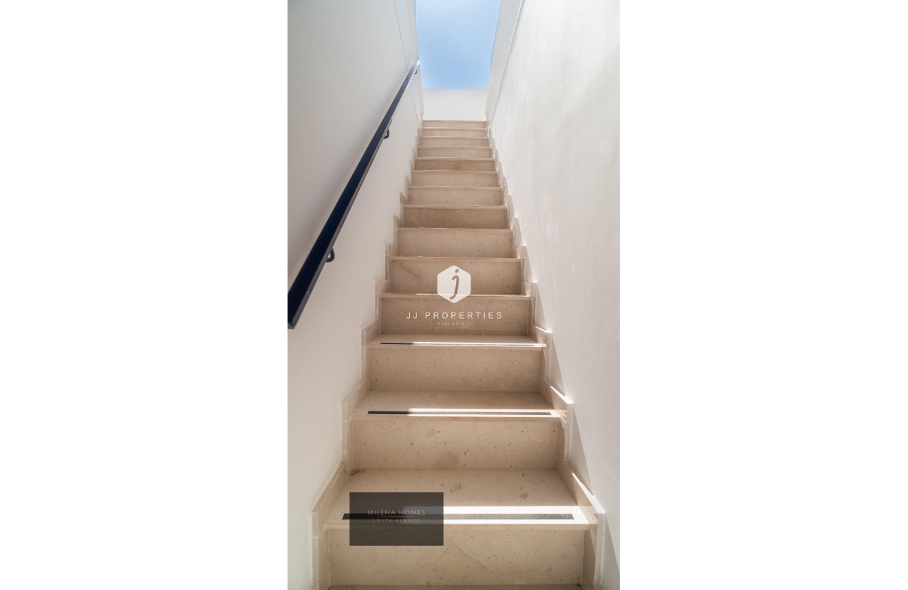 Resale - Penthouse -
Torrevieja - Punta prima