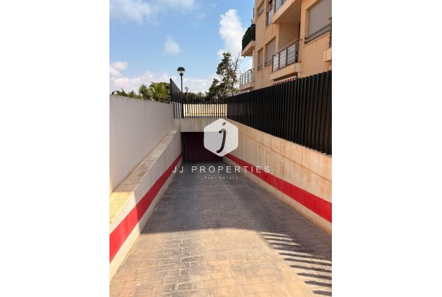 D'occasion - Attique -
Torrevieja - Punta prima