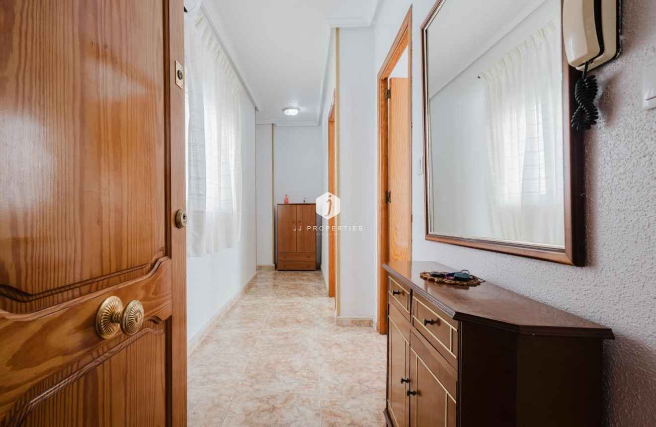 Segunda mano - Apartamento / piso -
Torrevieja - Costa Blanca