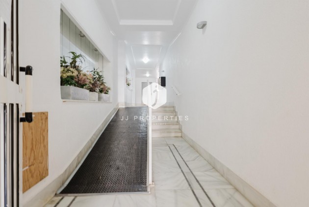 Segunda mano - Apartamento / piso -
Torrevieja - Costa Blanca