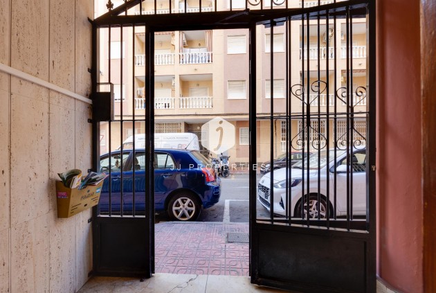 Aus zweiter Hand - Wohnung -
Torrevieja - Costa Blanca