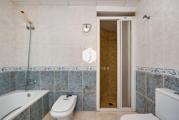 Resale - Apartment / flat -
Torrevieja - Costa Blanca