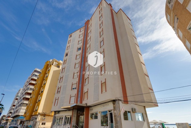 Resale - Apartment / flat -
Torrevieja - Costa Blanca