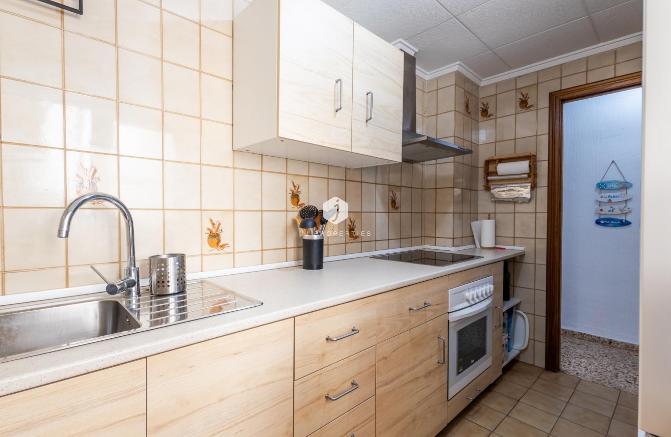 Resale - Apartment / flat -
Torrevieja - Costa Blanca