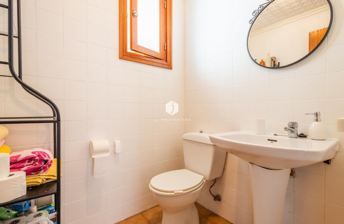 Resale - Apartment / flat -
Torrevieja - Costa Blanca