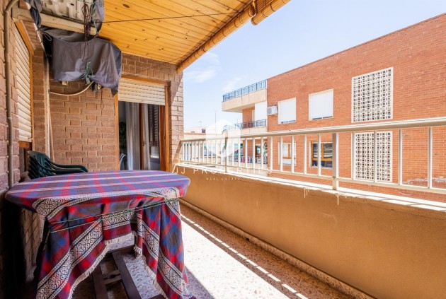 Resale - Apartment / flat -
Torrevieja - Costa Blanca