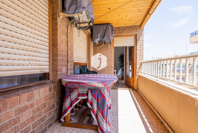 Resale - Apartment / flat -
Torrevieja - Costa Blanca