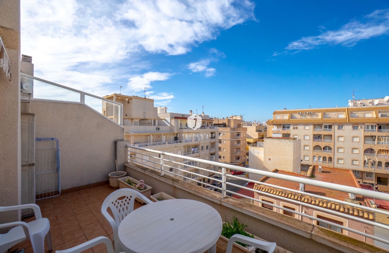 Resale - Penthouse -
Torrevieja - Centro