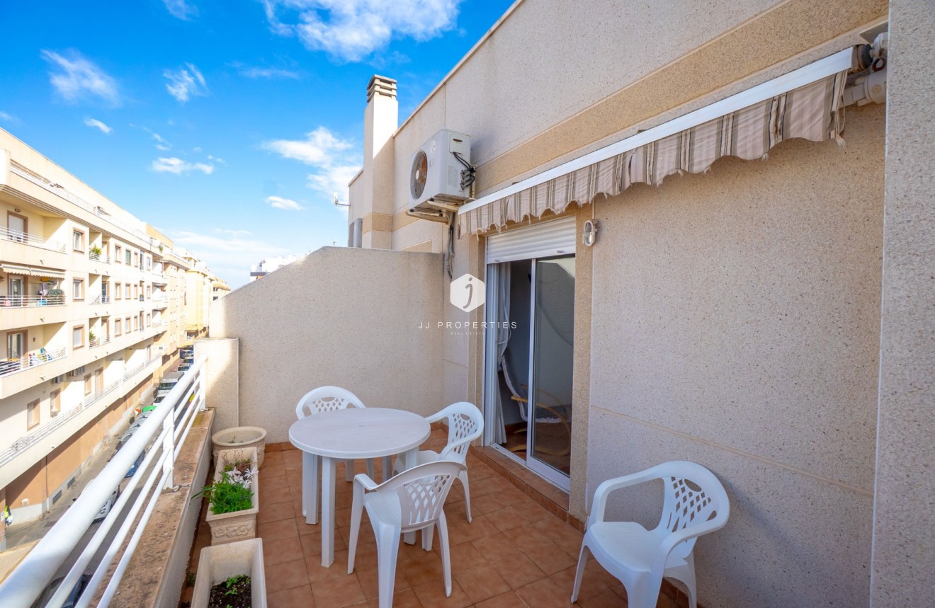 Resale - Penthouse -
Torrevieja - Centro