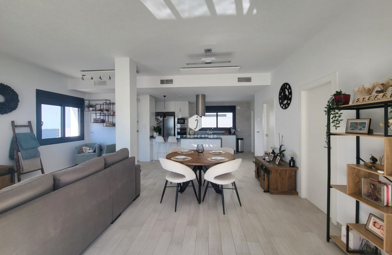 Aus zweiter Hand - Chalet -
Daya Vieja - Costa Blanca