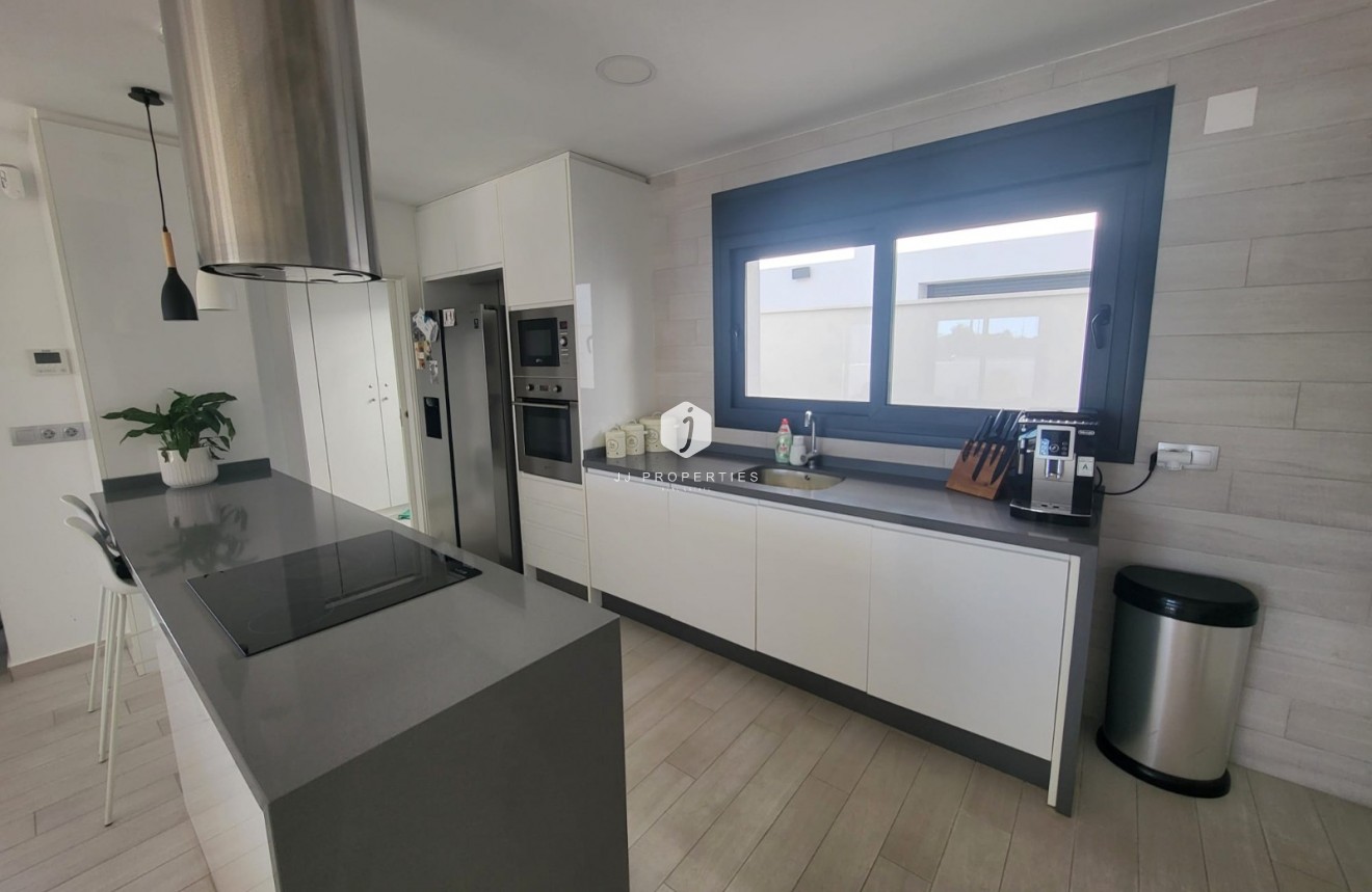 Aus zweiter Hand - Chalet -
Daya Vieja - Costa Blanca