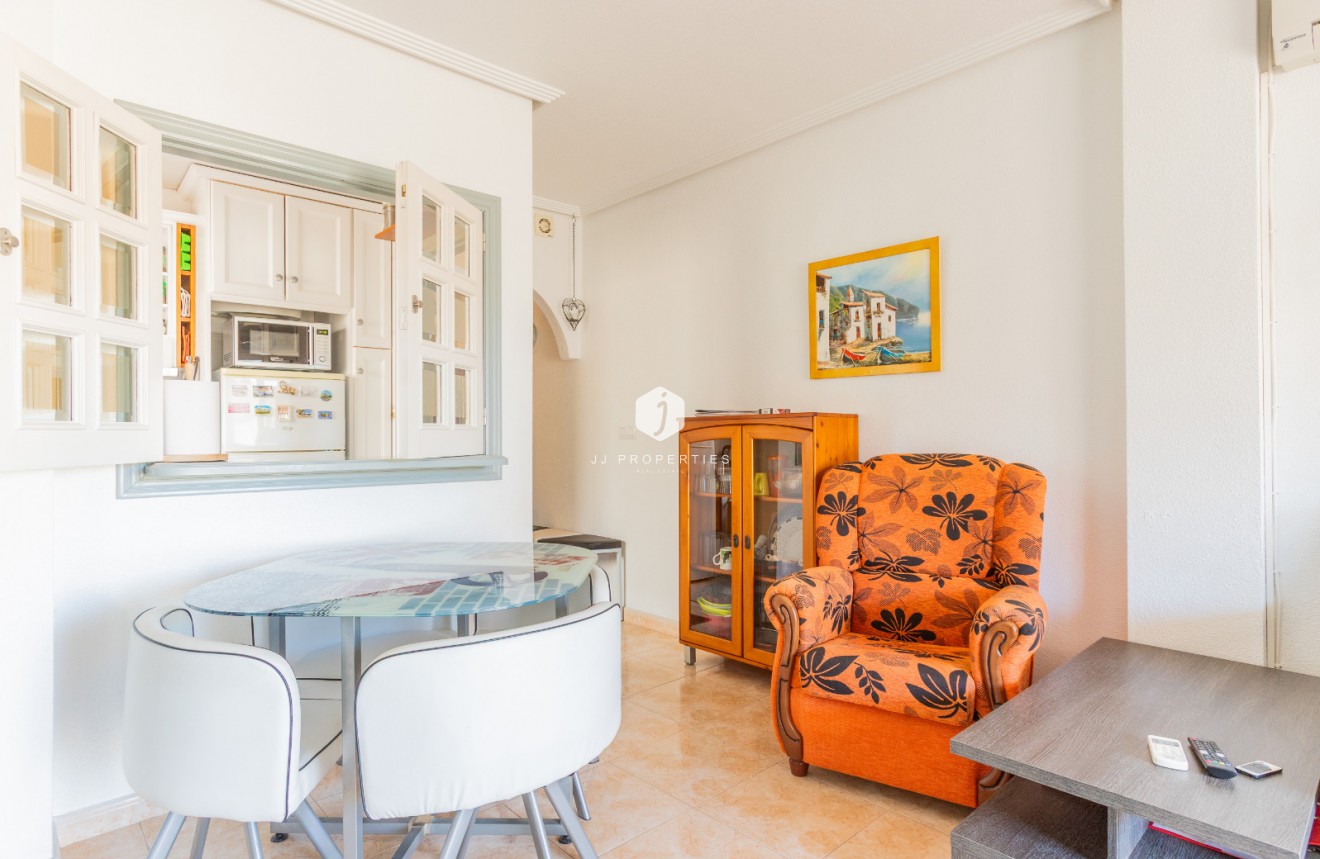 Resale - Apartment / flat -
Torrevieja - Costa Blanca
