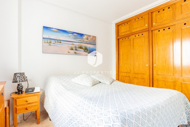 Resale - Apartment / flat -
Torrevieja - Costa Blanca