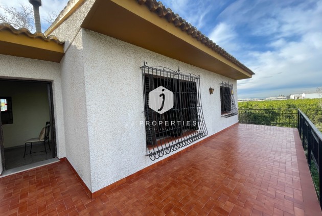 D'occasion - Villa -
Benejúzar - Inland