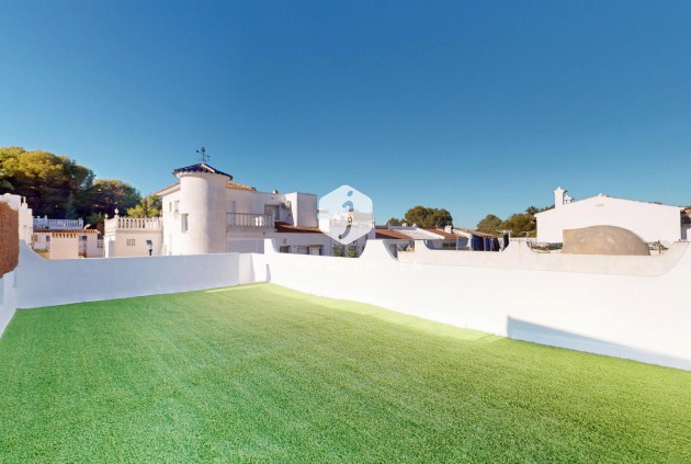 Resale - Bungalow -
Orihuela Costa - Costa Blanca