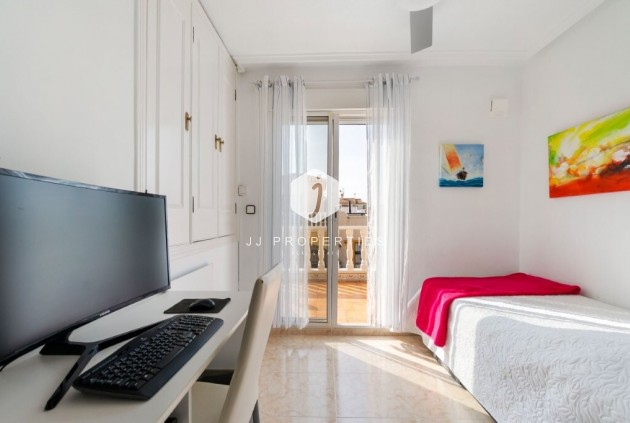 Resale - Quad House Penthouse -
Orihuela Costa - Serena 5