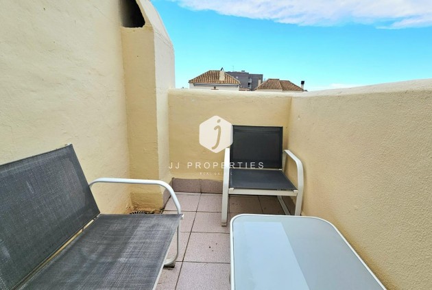 Z drugiej ręki - Mieszkanie w bloku -
Torrevieja - Nueva Torrevieja