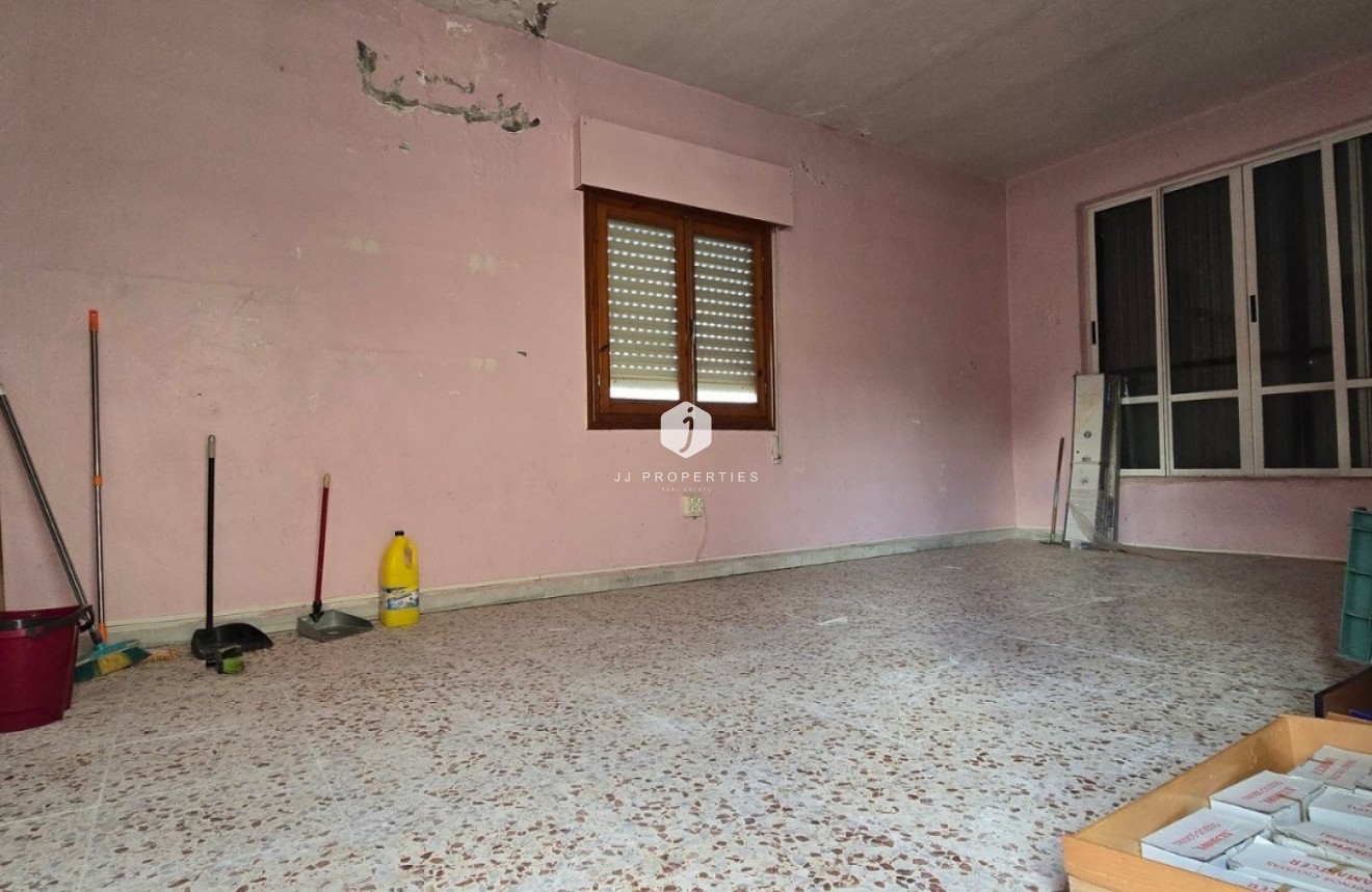 D'occasion - Villa -
Torrevieja - Costa Blanca