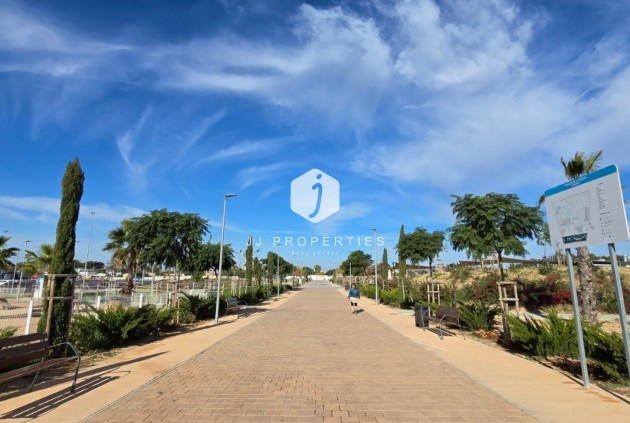 D'occasion - Villa -
Torrevieja - Costa Blanca