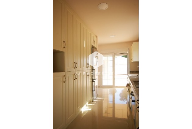 Resale - Villa -
Cabo Roig - Costa Blanca