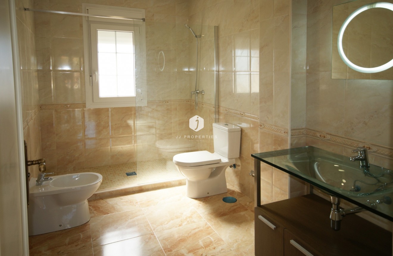 Resale - Villa -
Cabo Roig - Costa Blanca