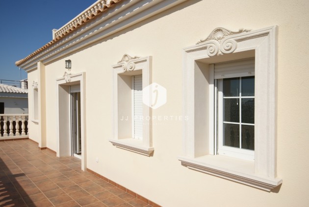 Resale - Villa -
Cabo Roig - Costa Blanca