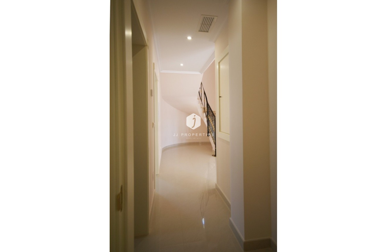 Resale - Villa -
Cabo Roig - Costa Blanca