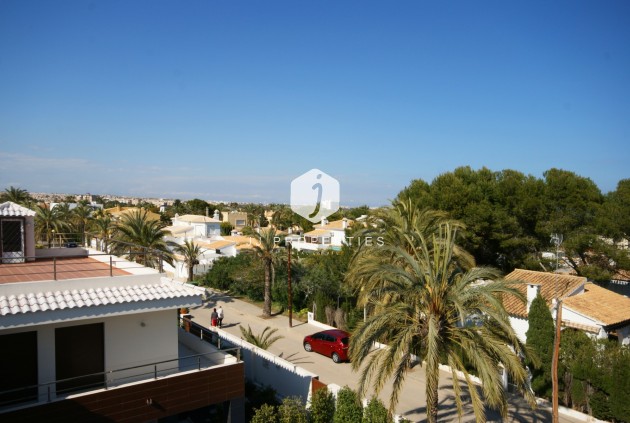 Resale - Villa -
Cabo Roig - Costa Blanca