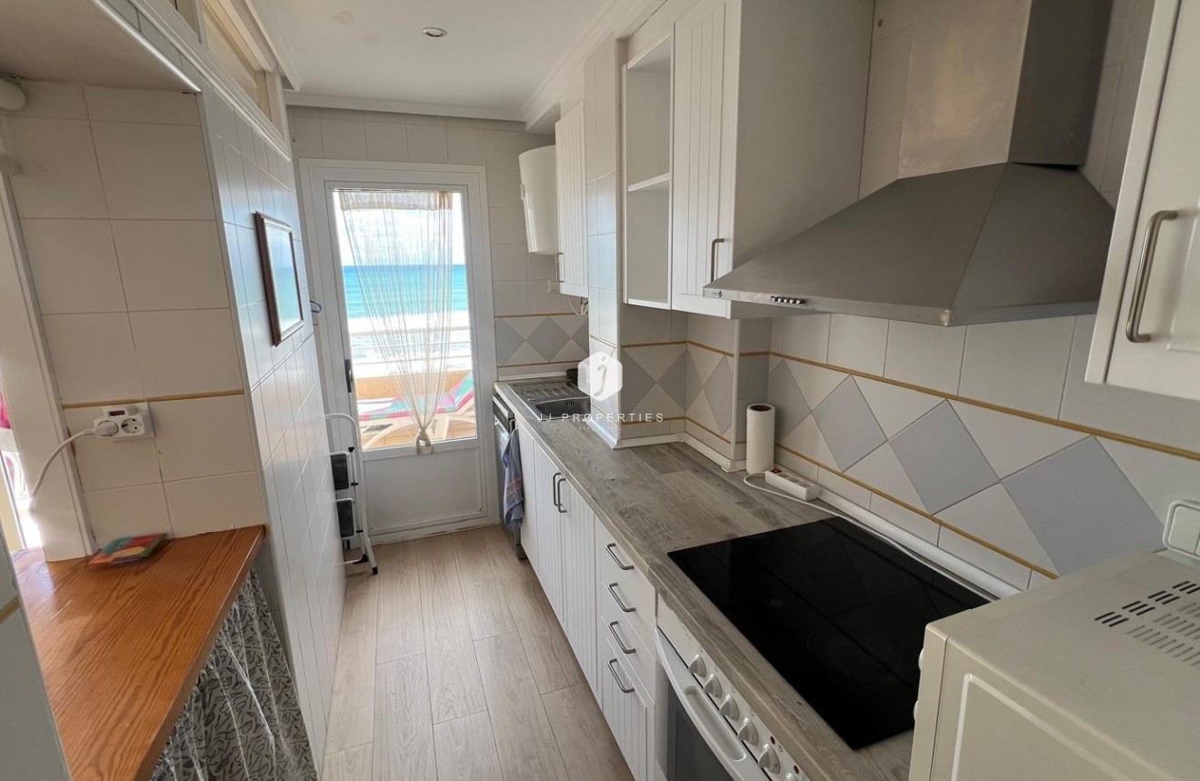 Resale - Penthouse -
Torrevieja - La Mata Pueblo