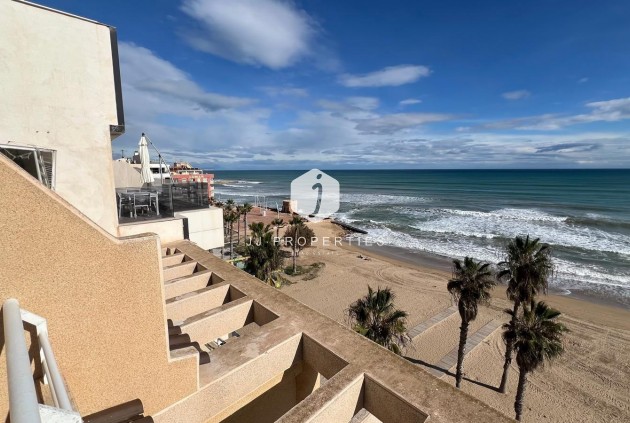 Resale - Penthouse -
Torrevieja - La Mata Pueblo