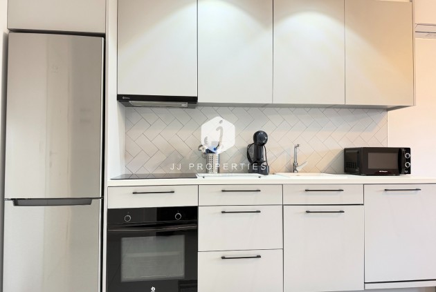 Aus zweiter Hand - Wohnung -
San Miguel de Salinas - Inland