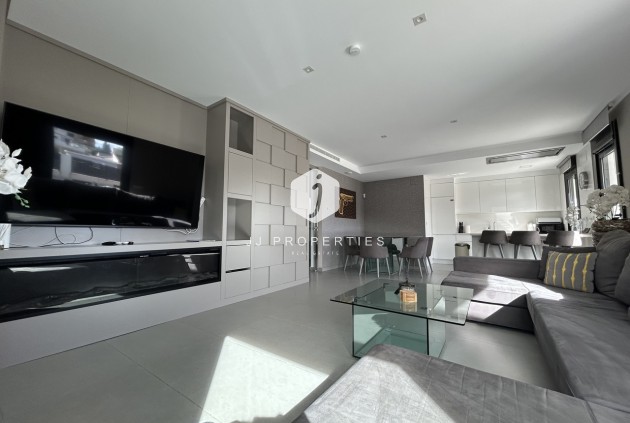 Resale - Villa -
Los Balcones - Costa Blanca