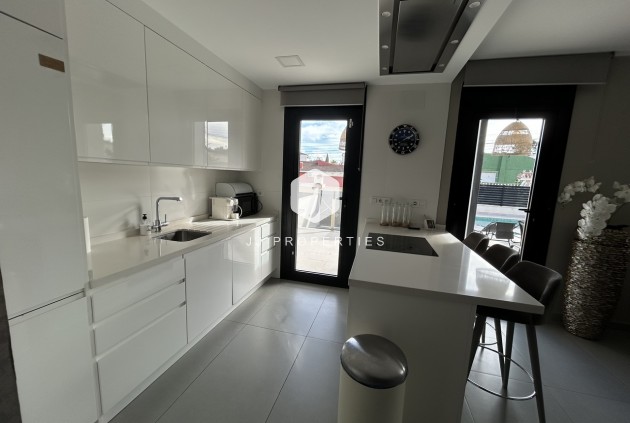 Resale - Villa -
Los Balcones - Costa Blanca