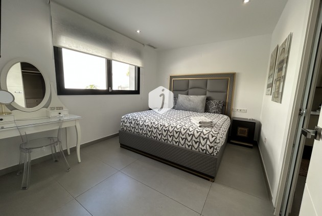 Resale - Villa -
Los Balcones - Costa Blanca