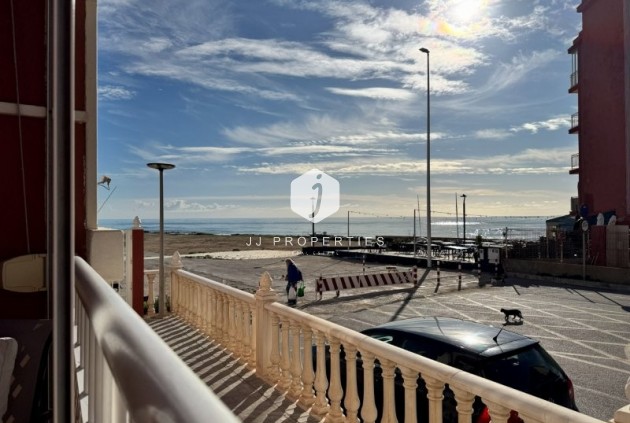 Segunda mano - Apartamento / piso -
La Mata - Costa Blanca