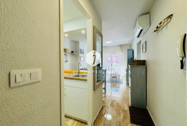 Segunda mano - Apartamento / piso -
La Mata - Costa Blanca
