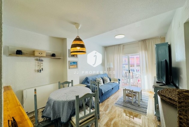 Resale - Apartment / flat -
La Mata - Costa Blanca