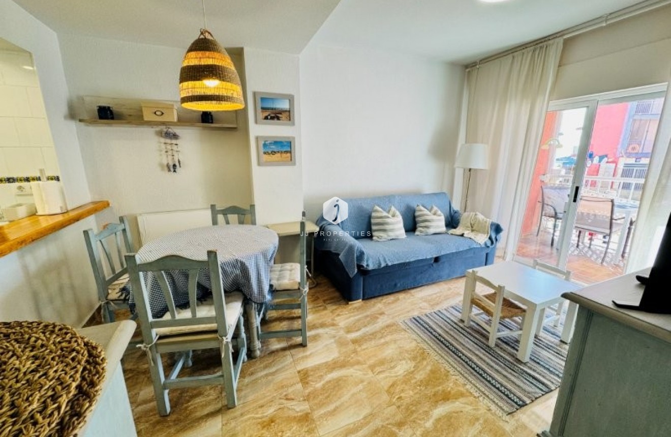 Resale - Apartment / flat -
La Mata - Costa Blanca