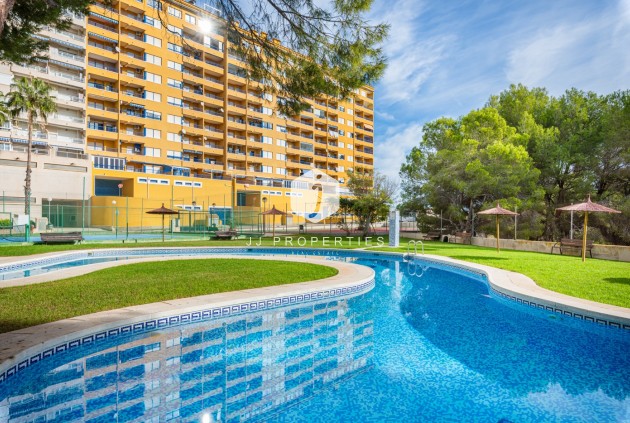 Resale - Apartment / flat -
Orihuela Costa - Costa Blanca