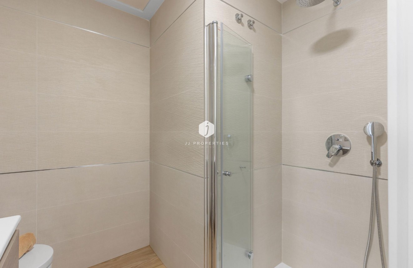 Resale - Bungalow -
Torrevieja - Los Balcones - Los Altos del Edén