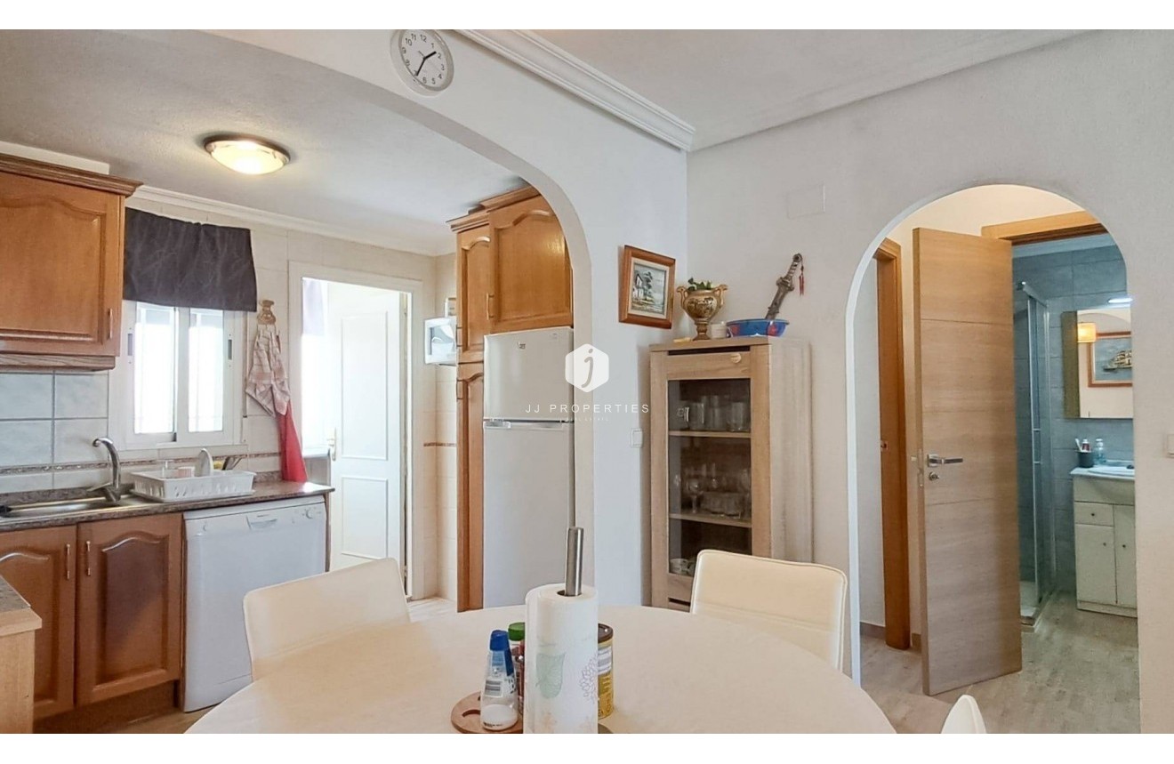 D'occasion - Appartement -
Torrevieja - Parque Acuático - Sector 25