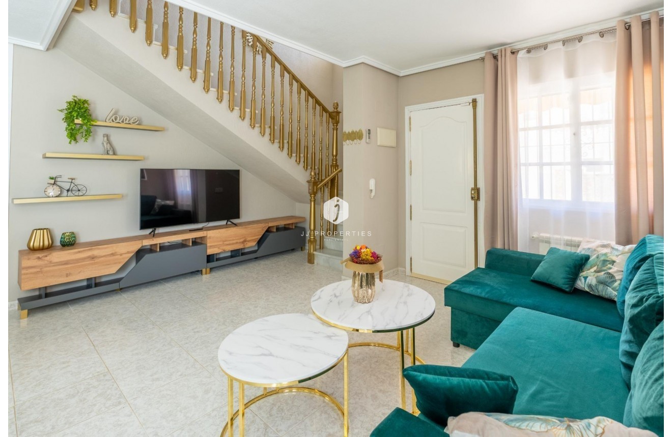 D'occasion - Chalet -
Torrevieja - Los Balcones - Los Altos del Edén