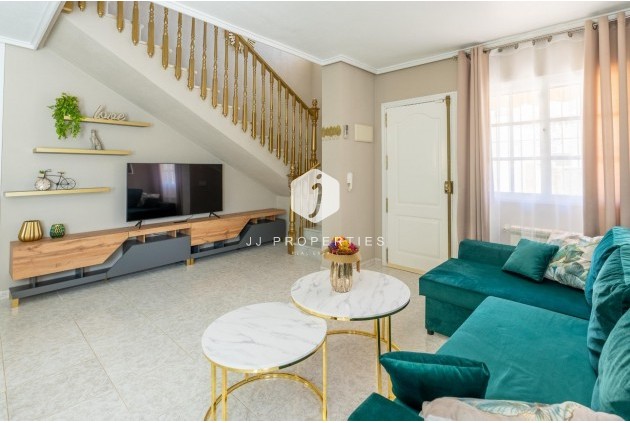 D'occasion - Chalet -
Torrevieja - Los Balcones - Los Altos del Edén