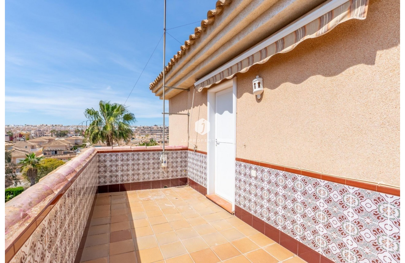 D'occasion - Chalet -
Torrevieja - Los Balcones - Los Altos del Edén